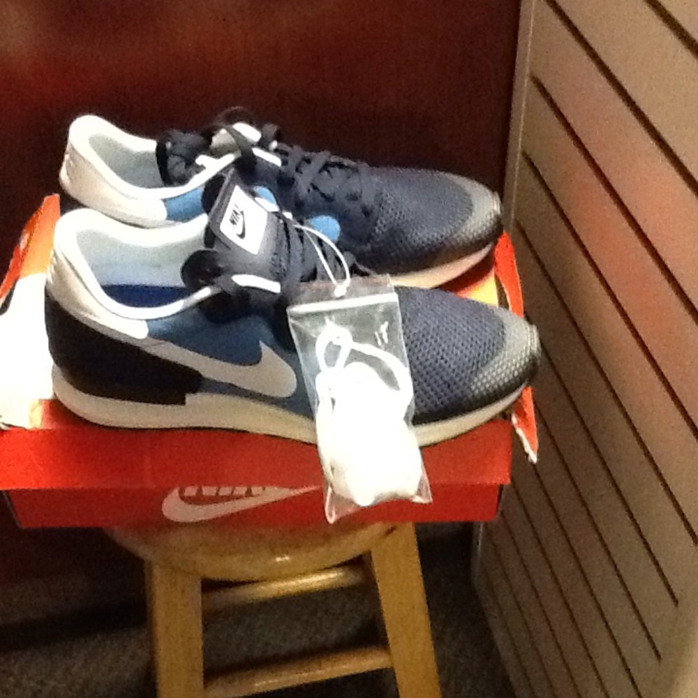 Nike